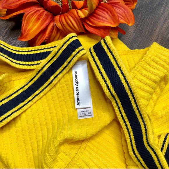 🦋B2G1🦋AMERICAN APPAREL Yellow Ribbed Crop Top XL - Picture 5 of 7
